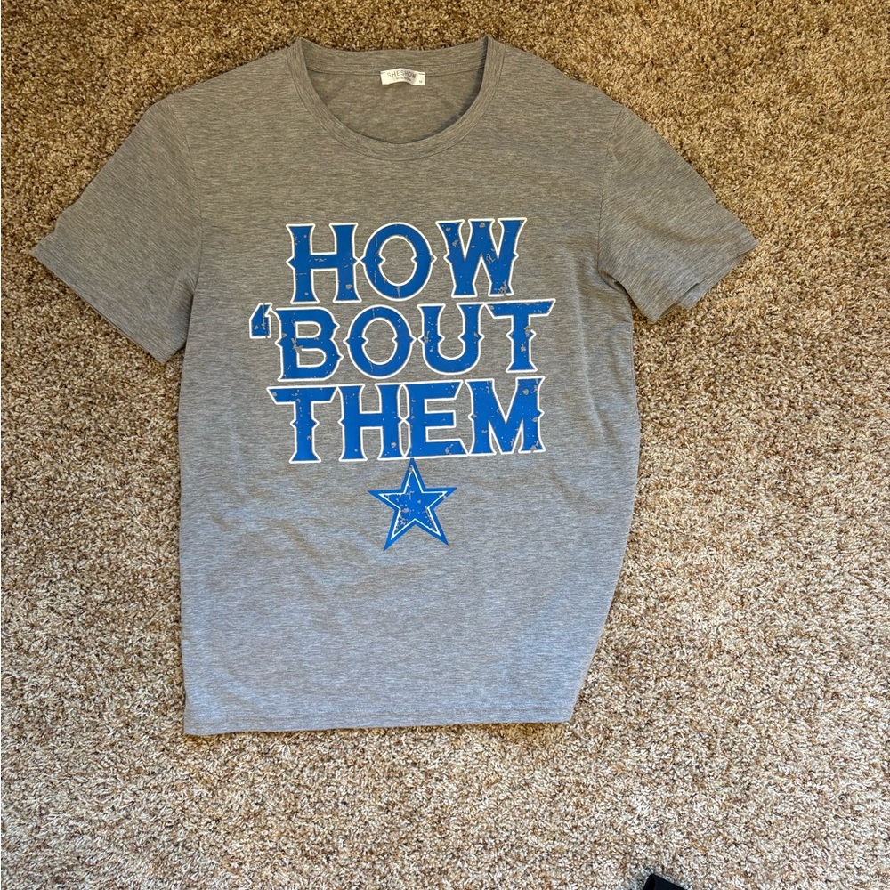 Gray Graphic Short Sleeve Tee